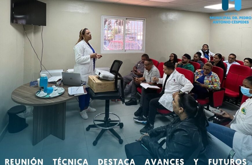 Reunión técnica destaca avances y futuros proyectos del hospital ademas se trataron temas correspondientes sismap