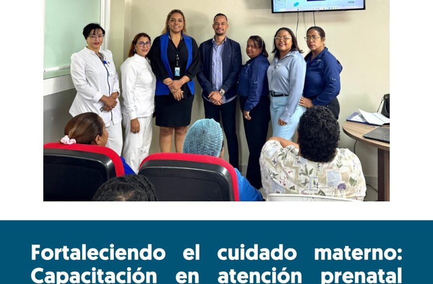 Conscientes del papel fundamental que desempeña el personal de enfermería del Hospital Dr. Pedro Antonio Céspedes en el acompañamiento integral a las madres gestantes, se ha desarrollado este taller formativo con el objetivo de fortalecer sus competencias en la atención prenatal